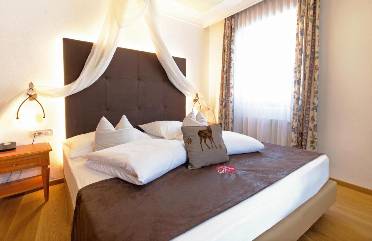 Hotel Engel Sluderno Oda fotoğraf